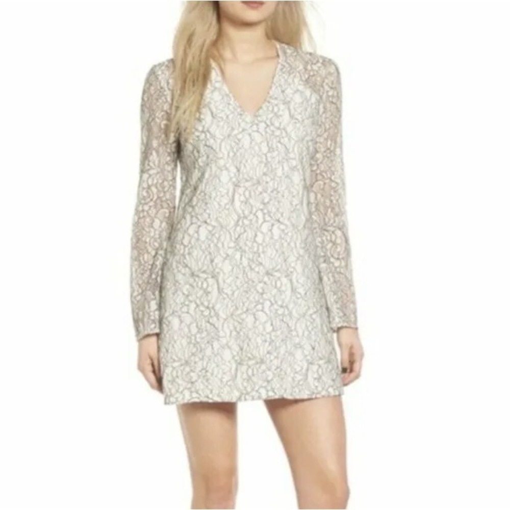 Wayf NWOT Lace Bell Sleeve Dress Size Large White Cream Cottage Angelcore Y2K